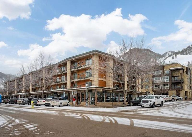 Apartment 3 Bedroom Gold-rated At The Base Of Mountain *